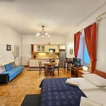 Spacious Central Studio Nika 2 Tour As Ljubljana